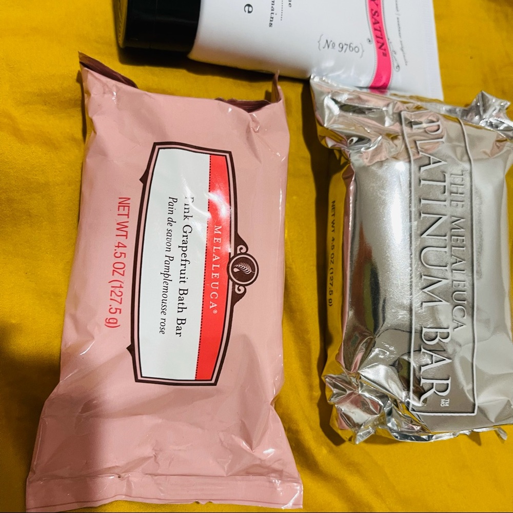 Malaleuca bundle - Picture 2 of 4
